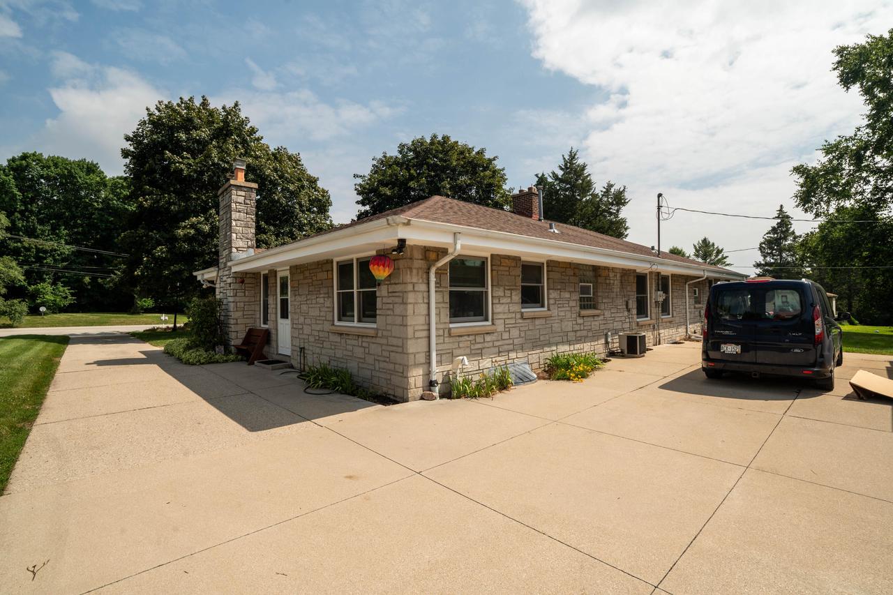13333 West Cleveland AVENUE 13335