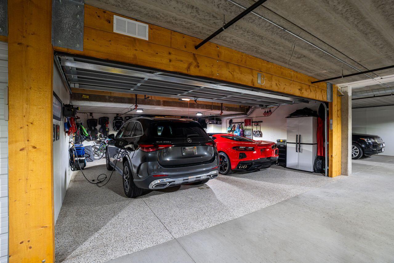 N52W35002 Lake DRIVE 202