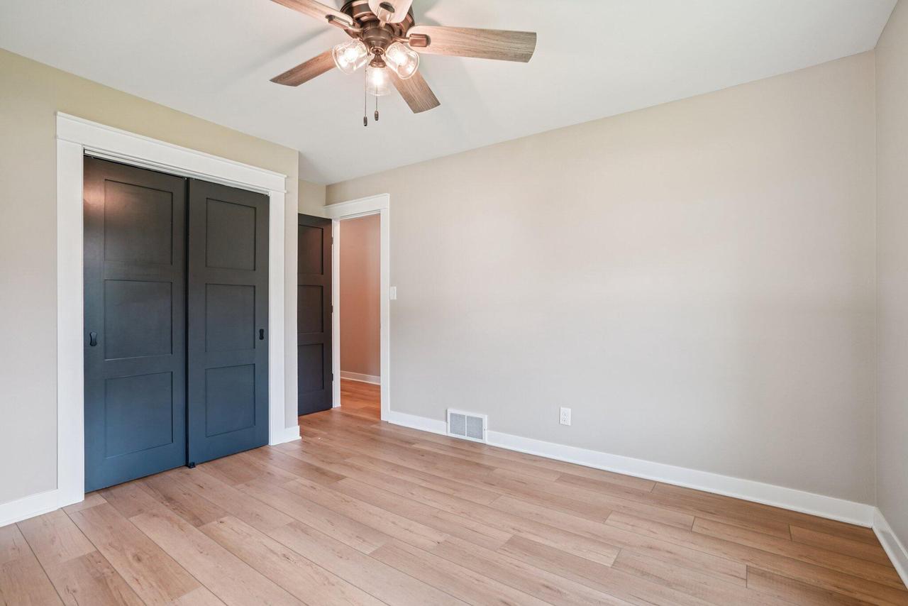 8887 Garden LANE