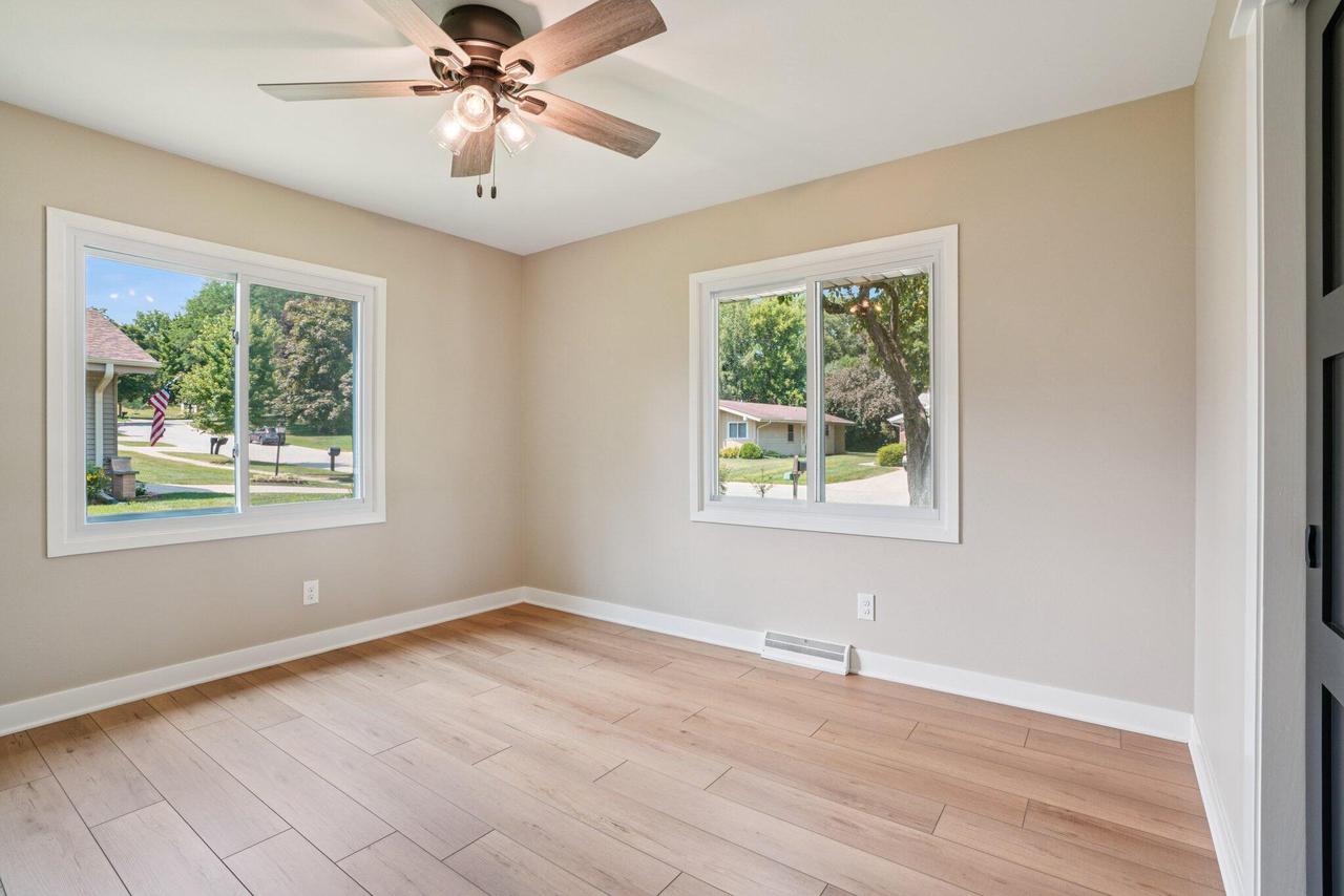 8887 Garden LANE