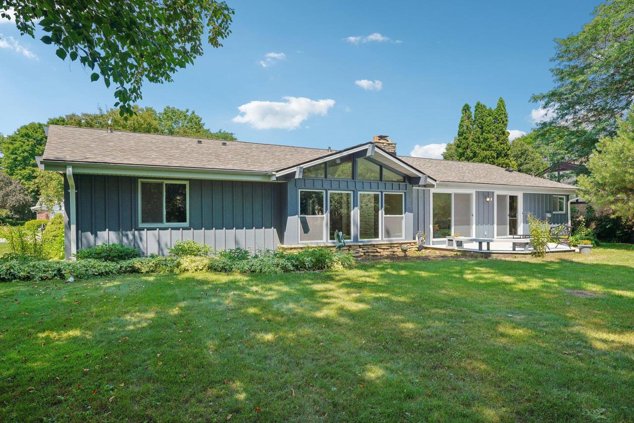 8887 Garden LANE