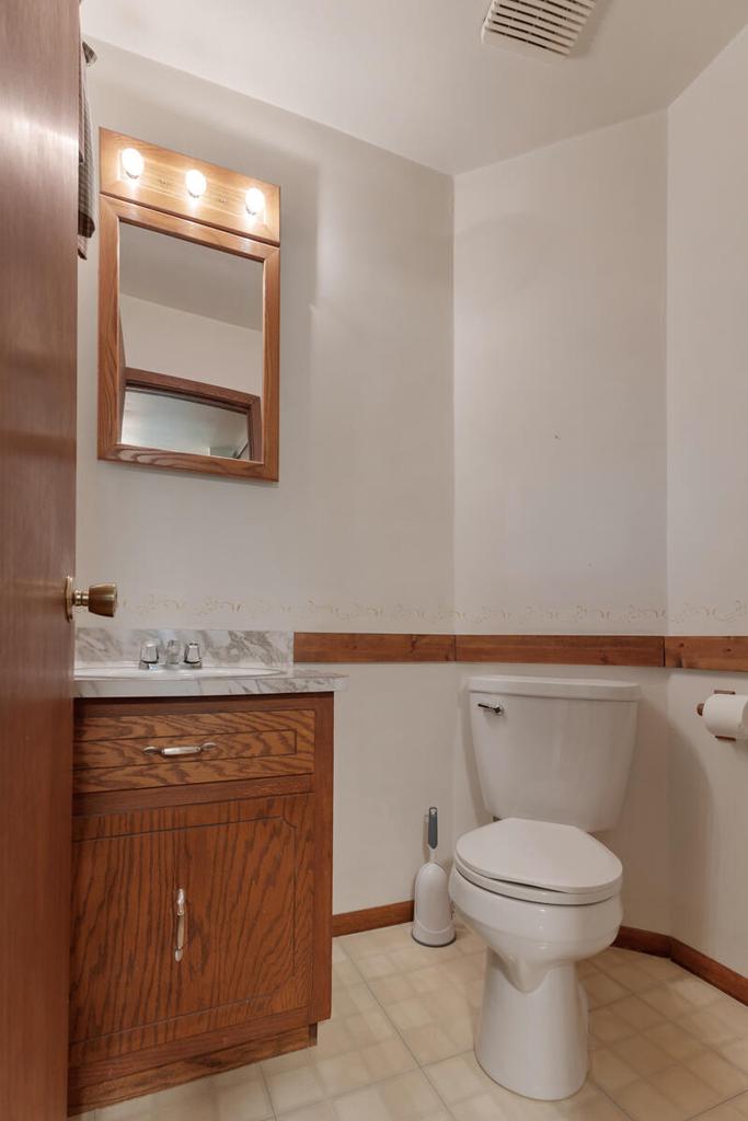 W173S7800 Westwood DRIVE