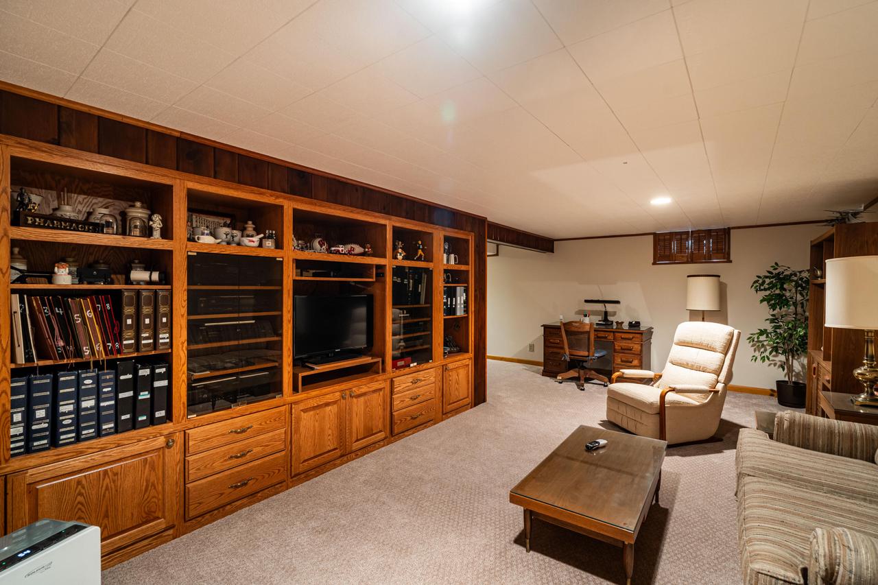 5314 West Terry AVENUE