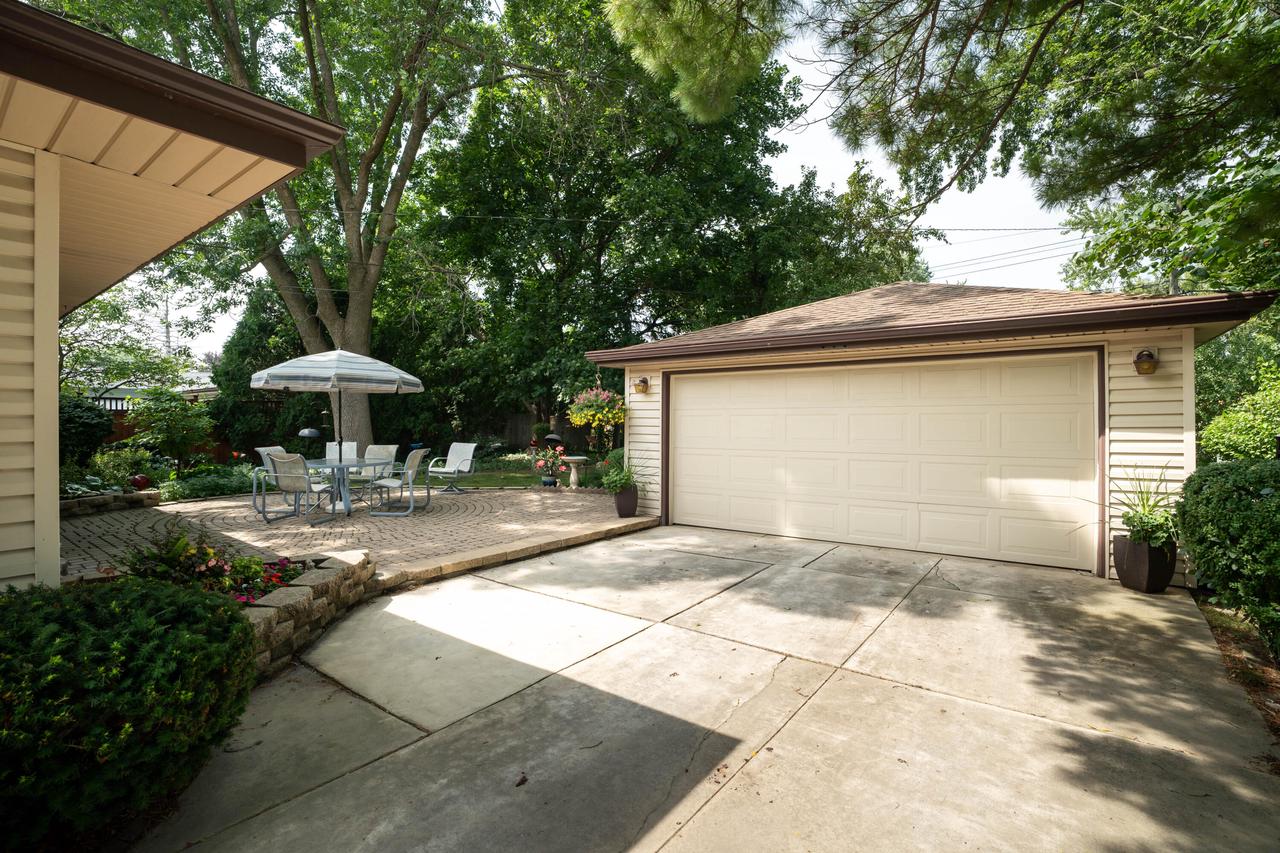 5314 West Terry AVENUE