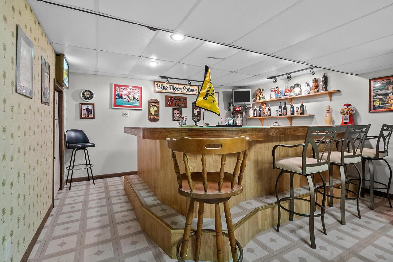 629 West Estate COURT