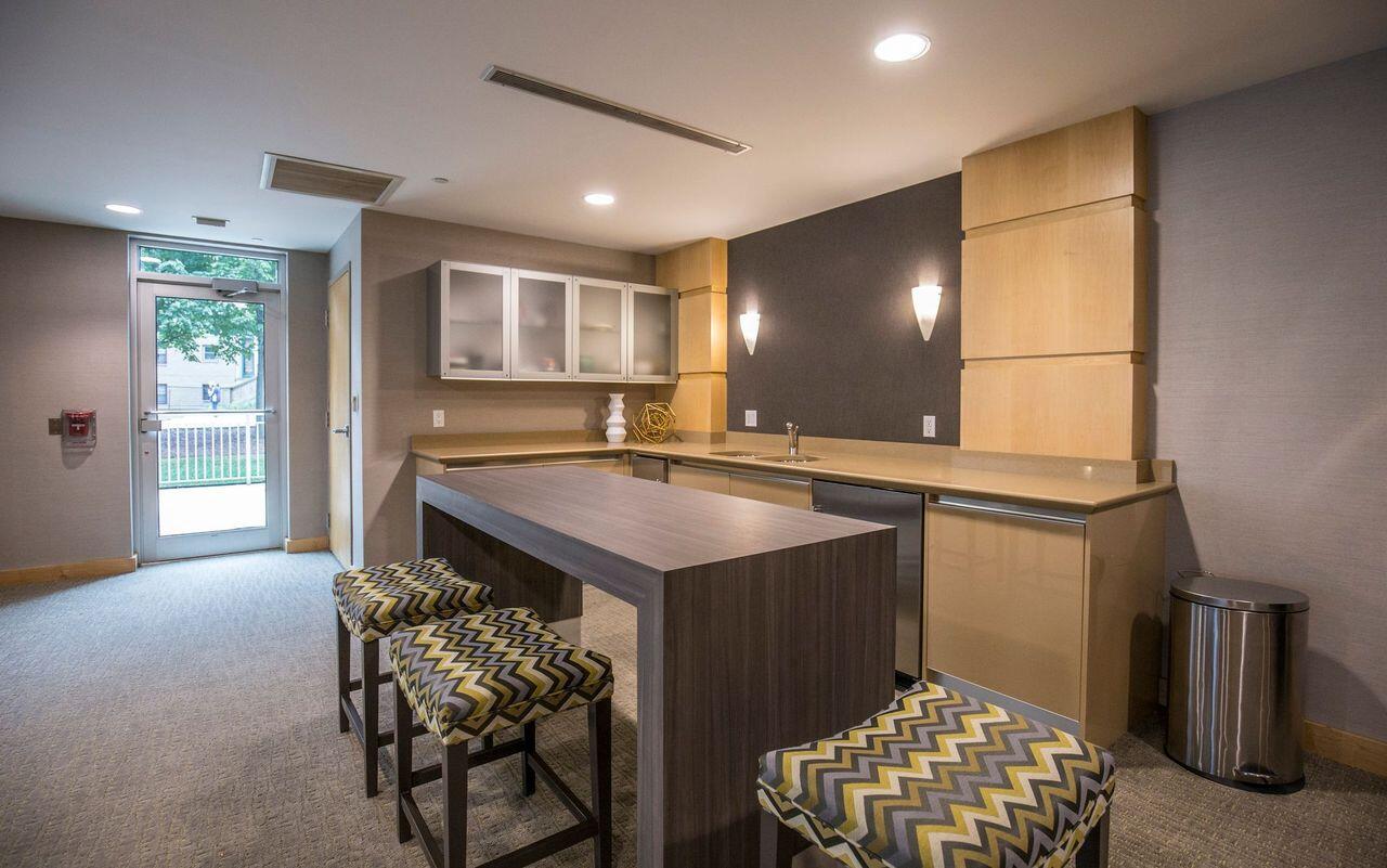 1522 North Prospect AVENUE 1405