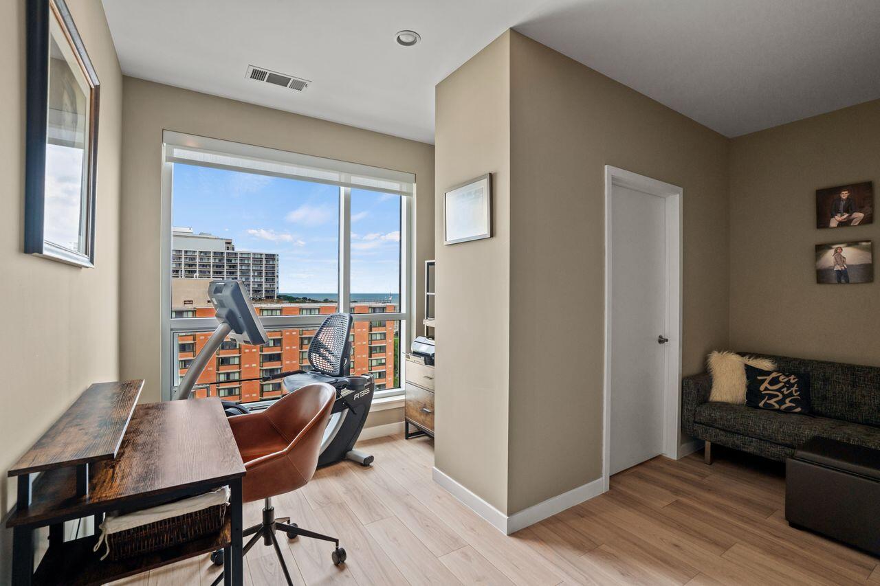 1522 North Prospect AVENUE 1405