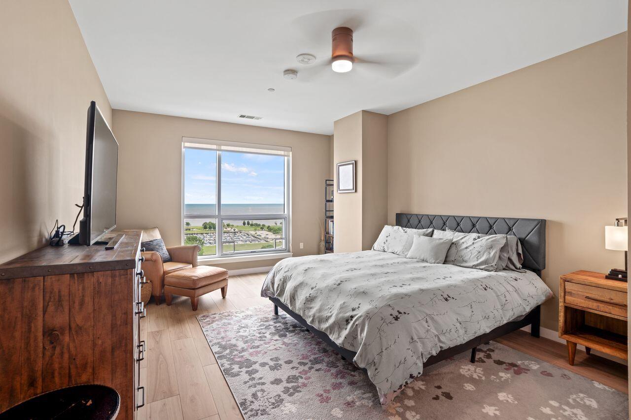 1522 North Prospect AVENUE 1405