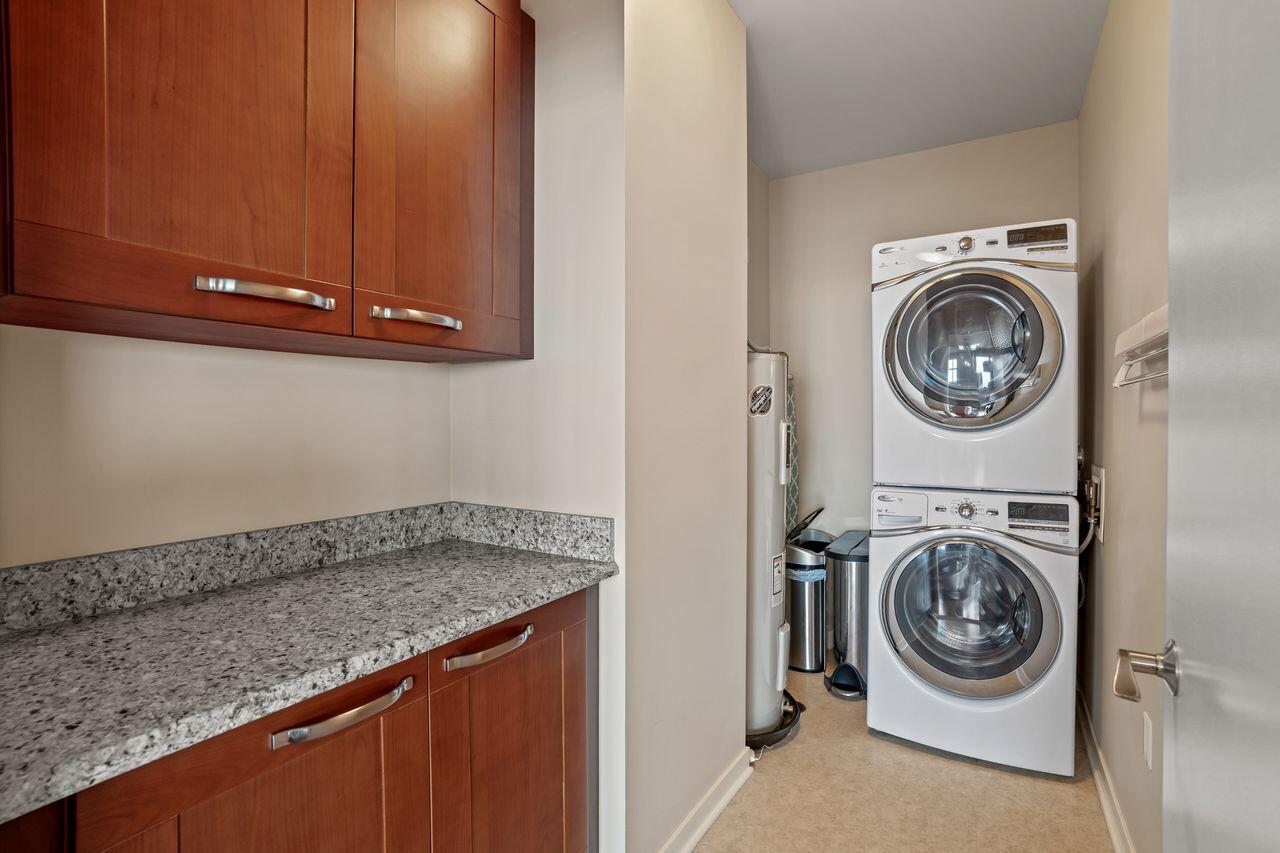 1522 North Prospect AVENUE 1405