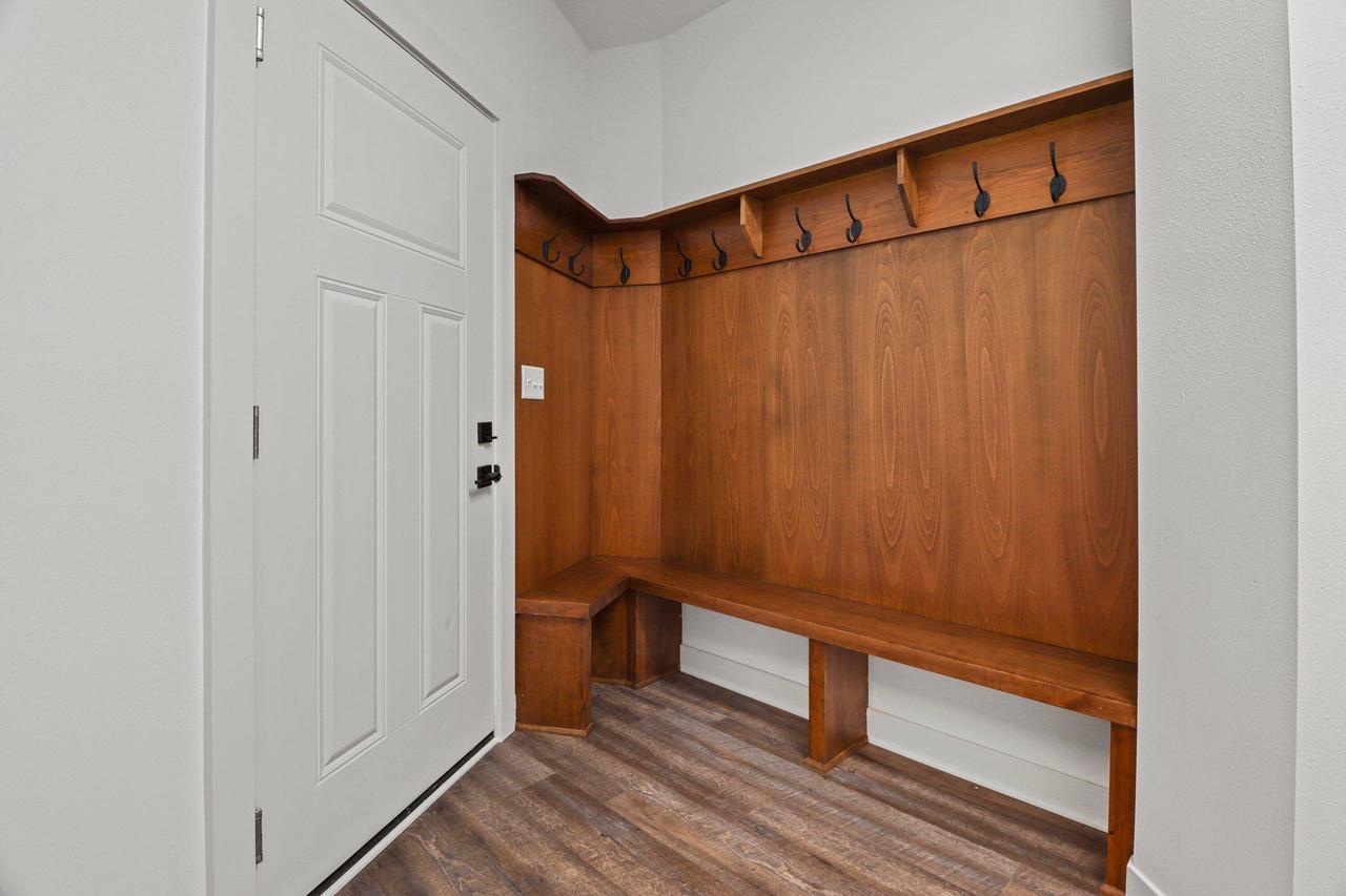 285 Sandstone STREET