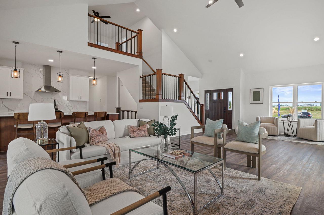 285 Sandstone STREET