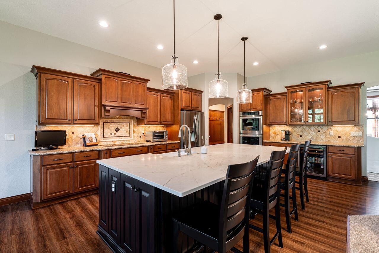 N37W23604 Broken Hill CIRCLE SOUTH South