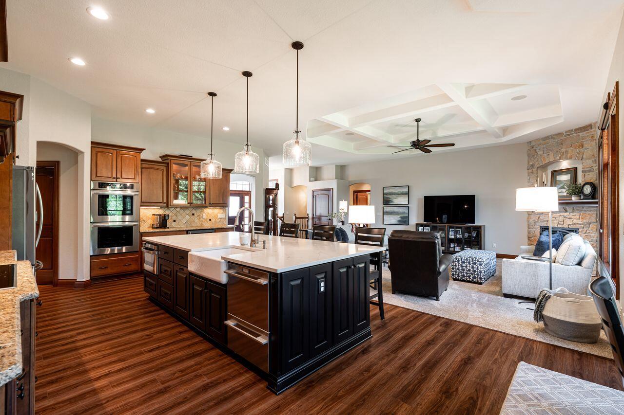 N37W23604 Broken Hill CIRCLE SOUTH South