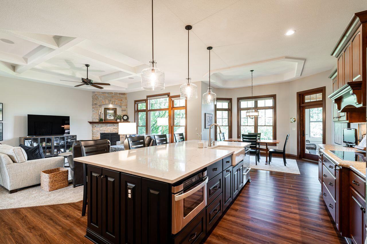 N37W23604 Broken Hill CIRCLE SOUTH South