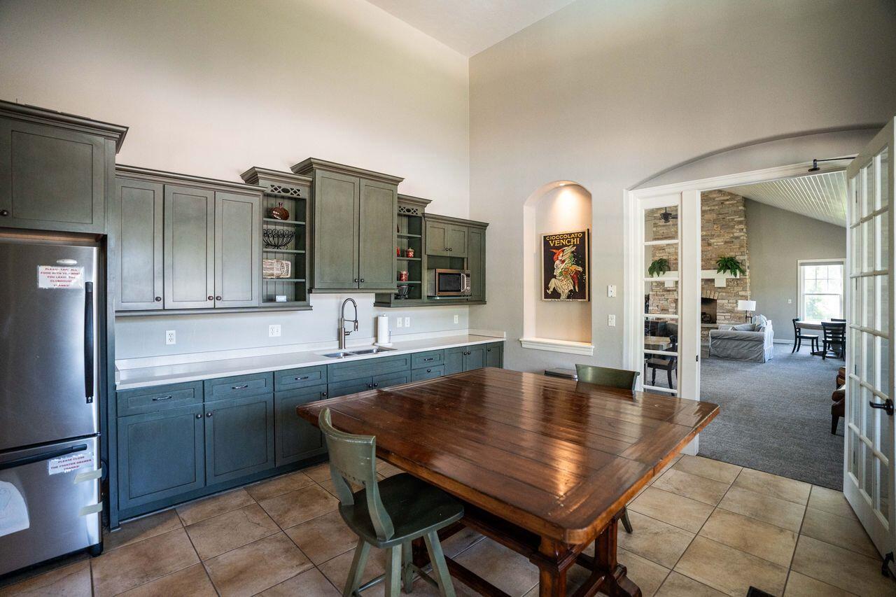 N37W23604 Broken Hill CIRCLE SOUTH South