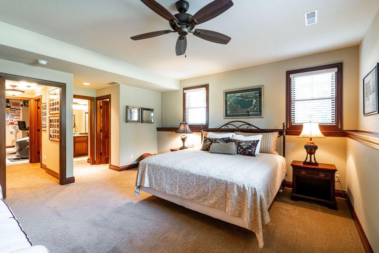 N37W23604 Broken Hill CIRCLE SOUTH South