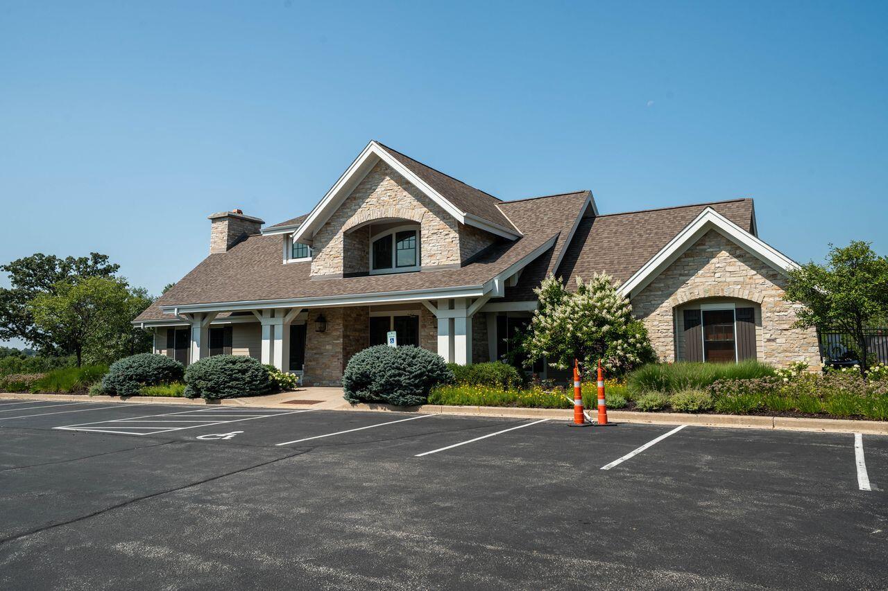 N37W23604 Broken Hill CIRCLE SOUTH South