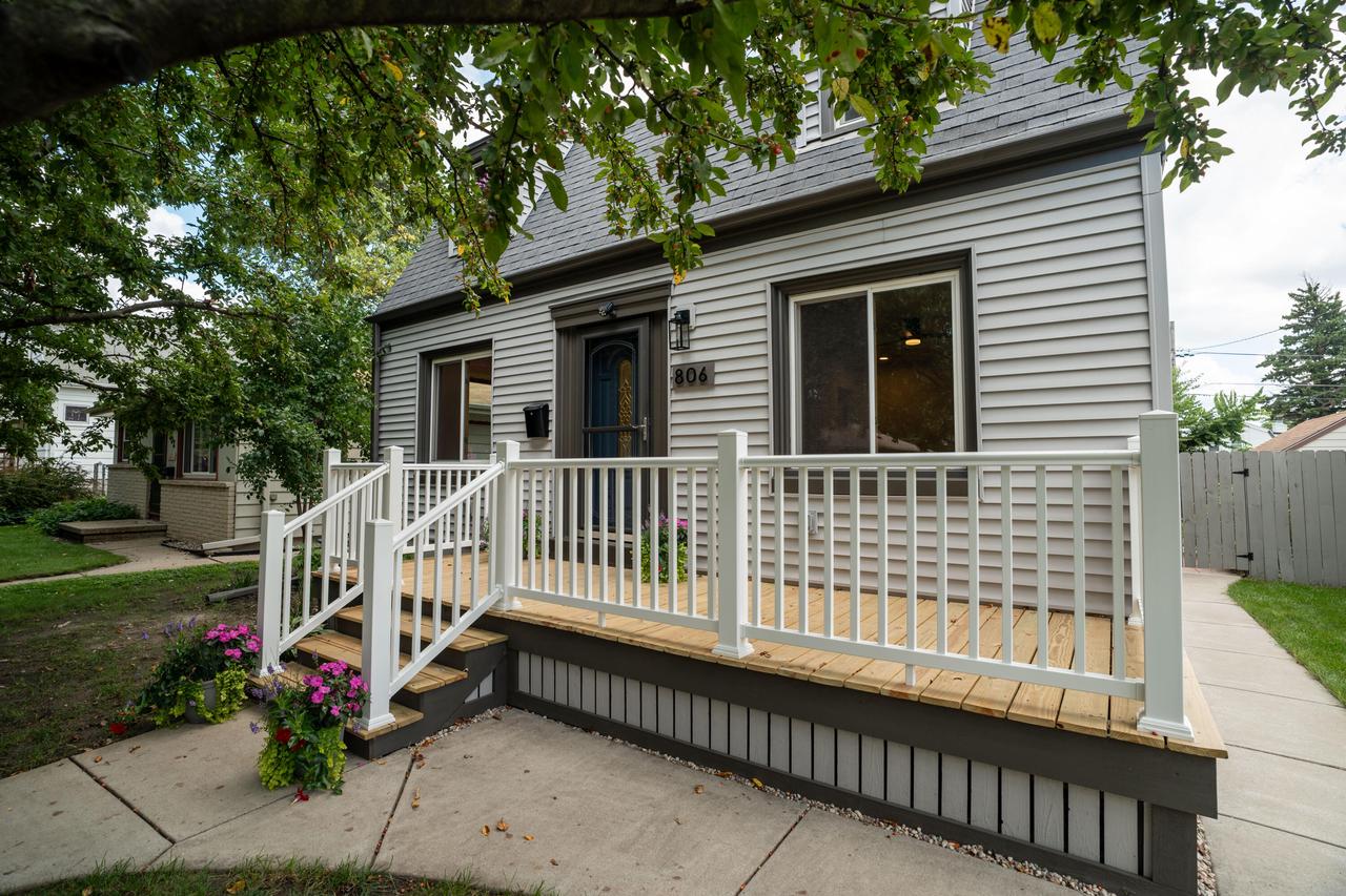 806 South 93rd STREET