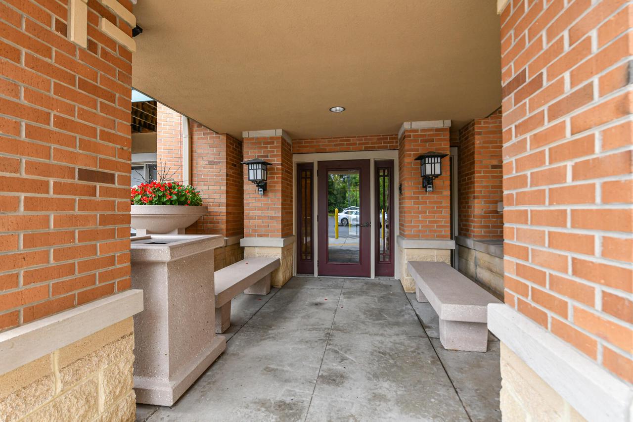 15295 West Library LANE 306