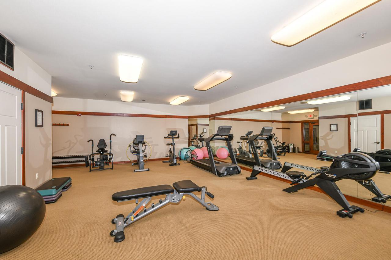 15295 West Library LANE 306