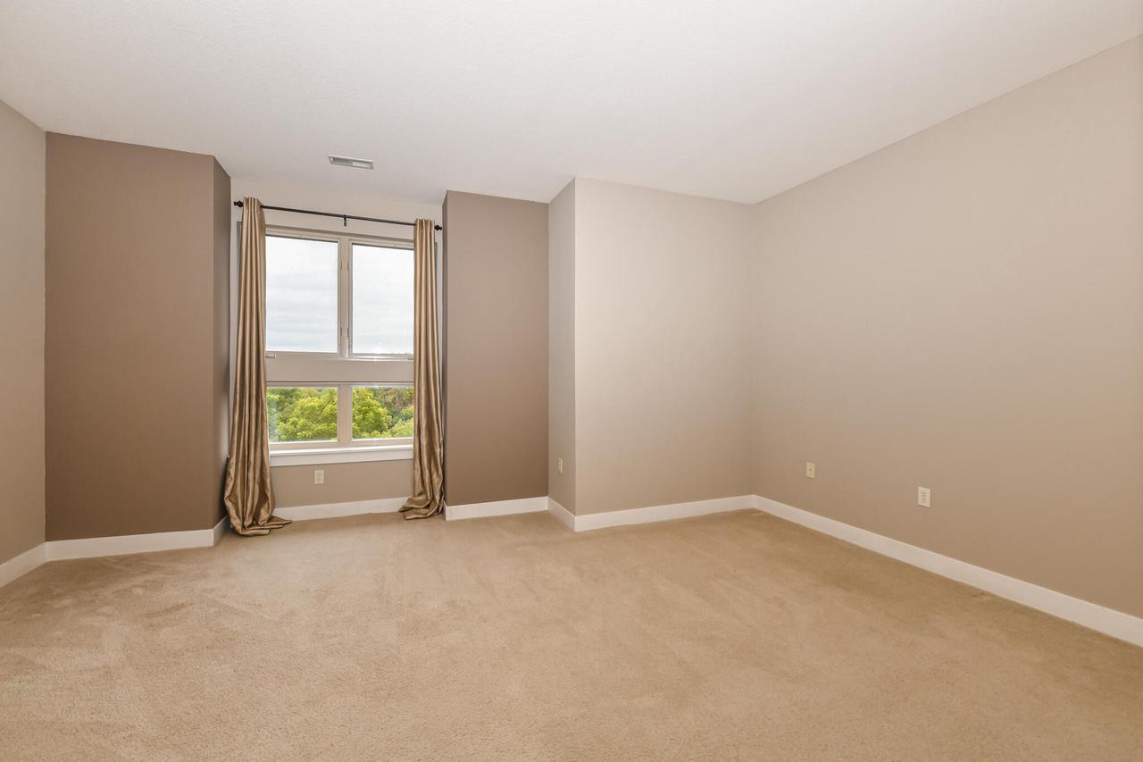 15295 West Library LANE 306