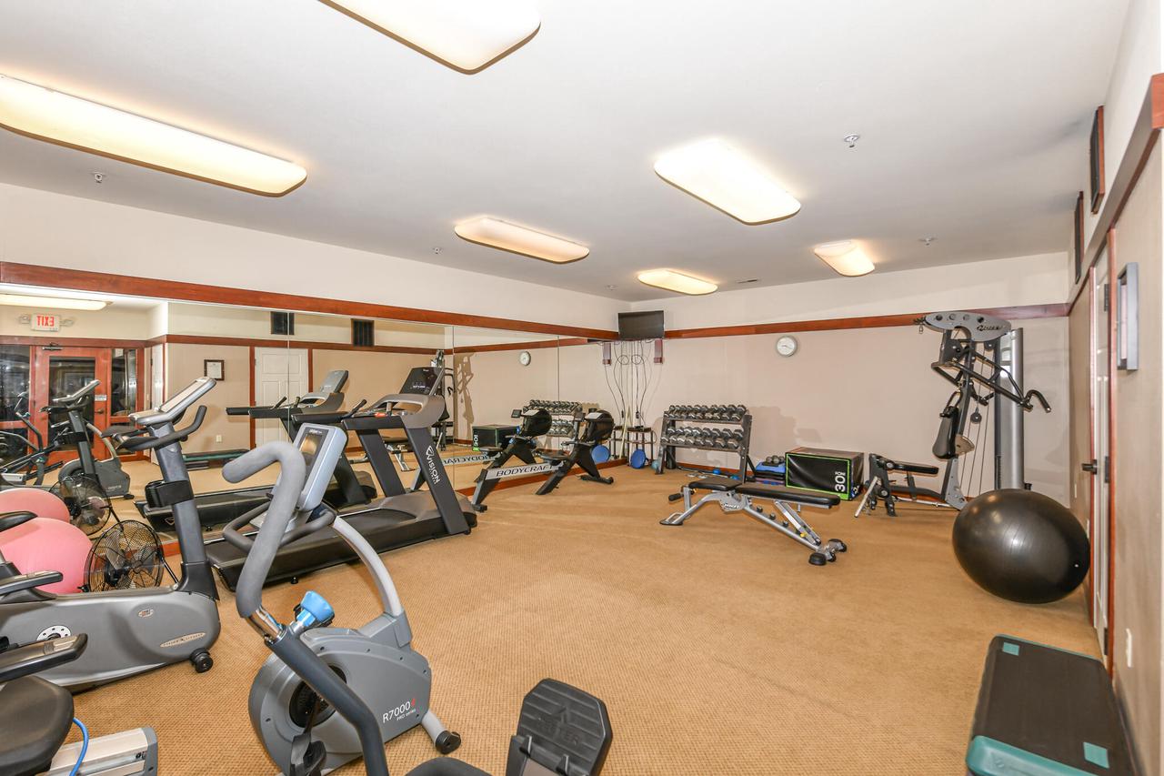 15295 West Library LANE 306