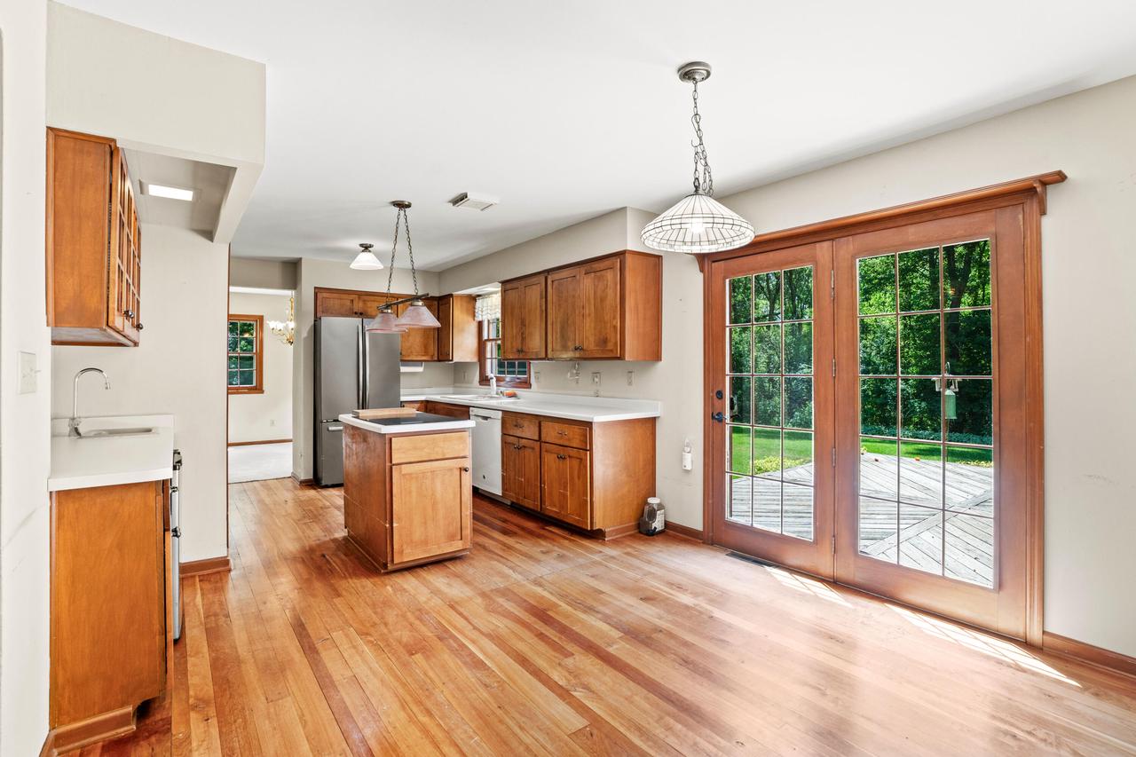 8541 West Midland DRIVE