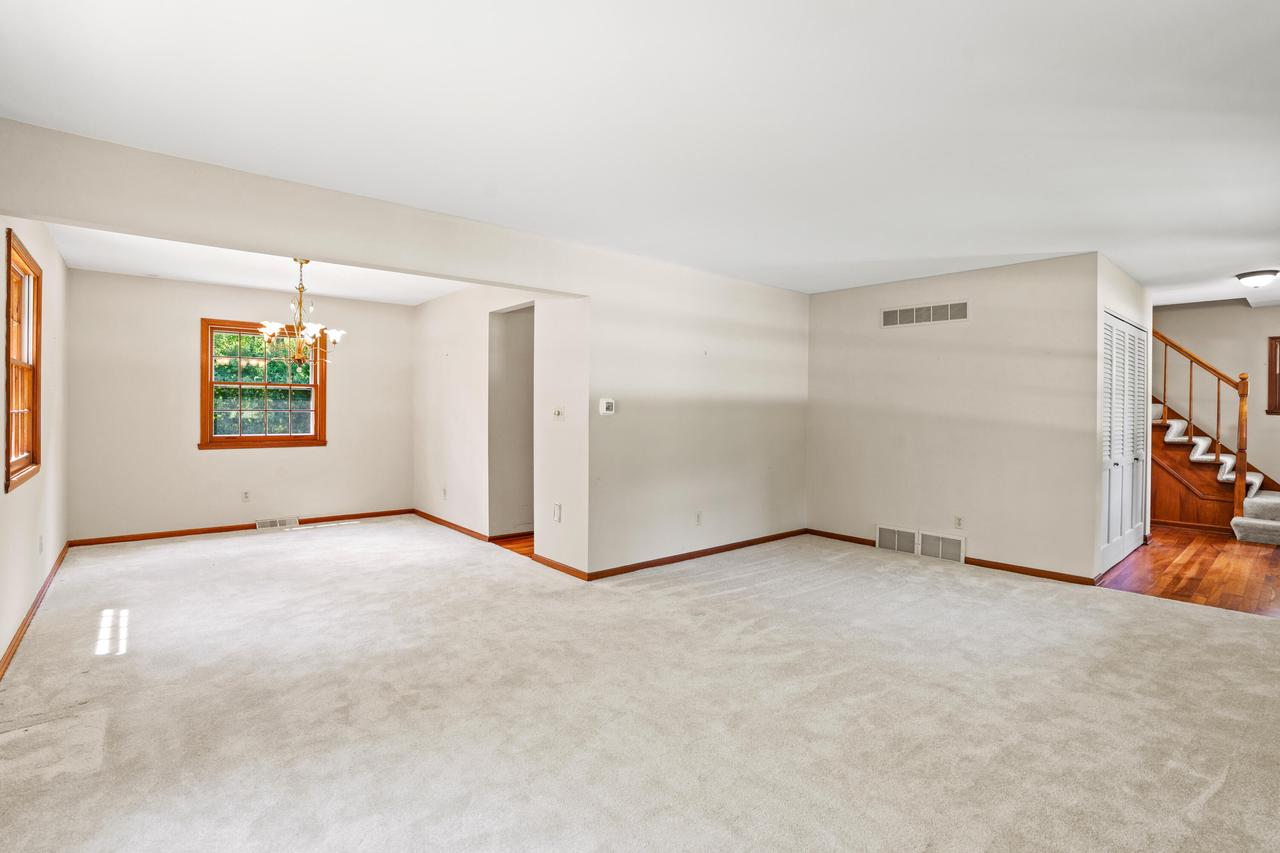 8541 West Midland DRIVE
