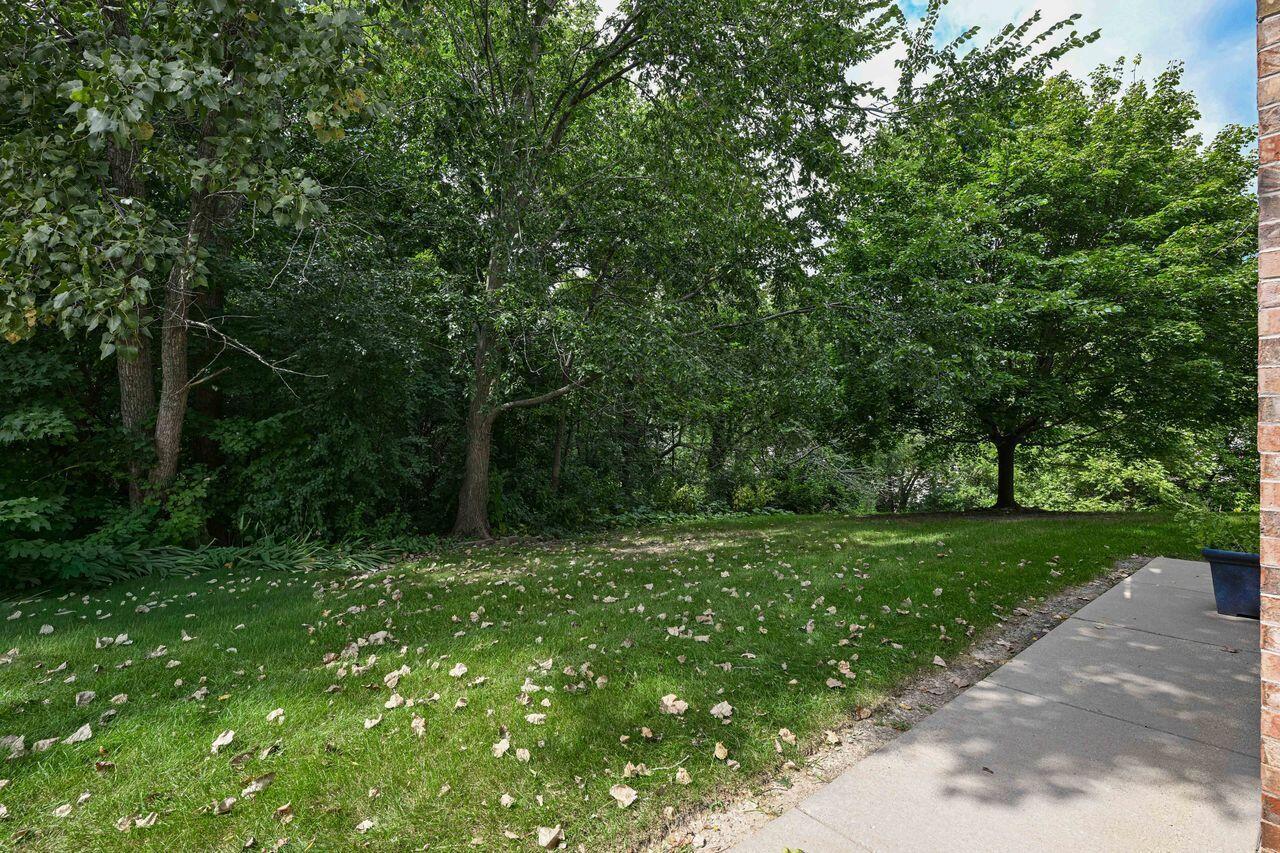 W170S7579 Gregory DRIVE H