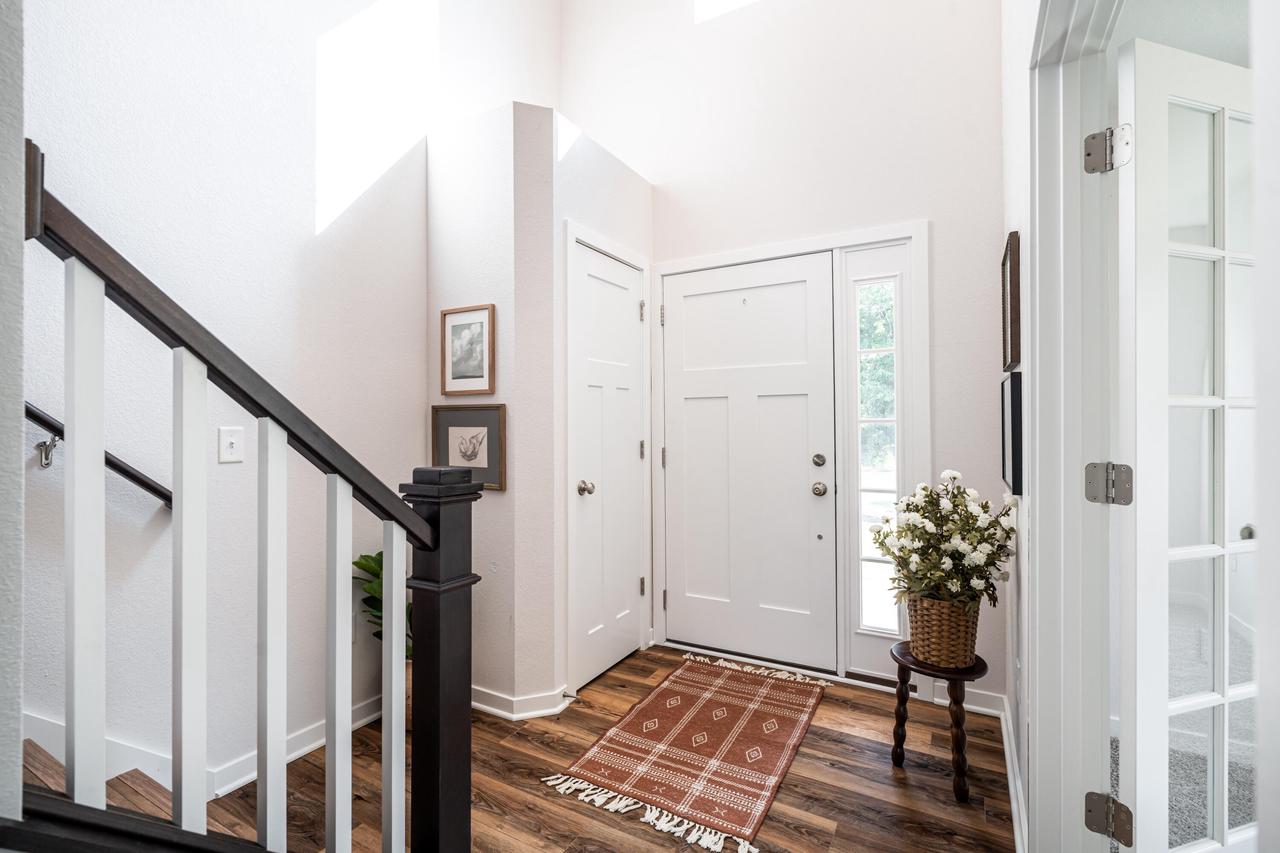 659 Yellowstone DRIVE