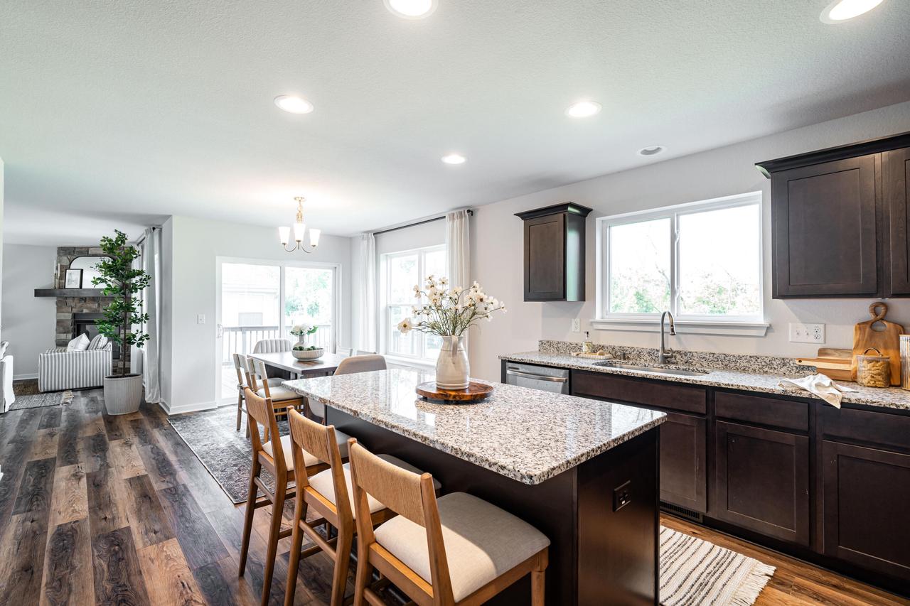 659 Yellowstone DRIVE