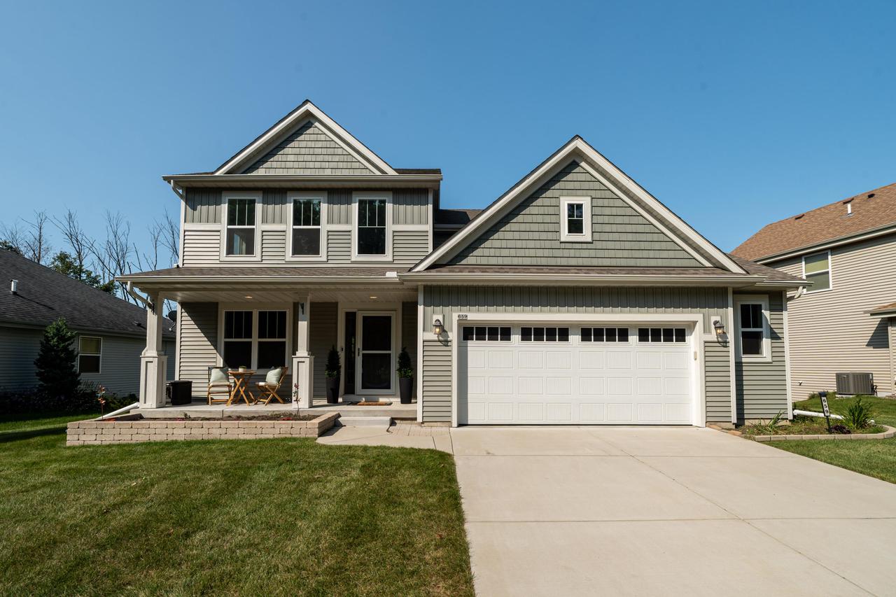 659 Yellowstone DRIVE