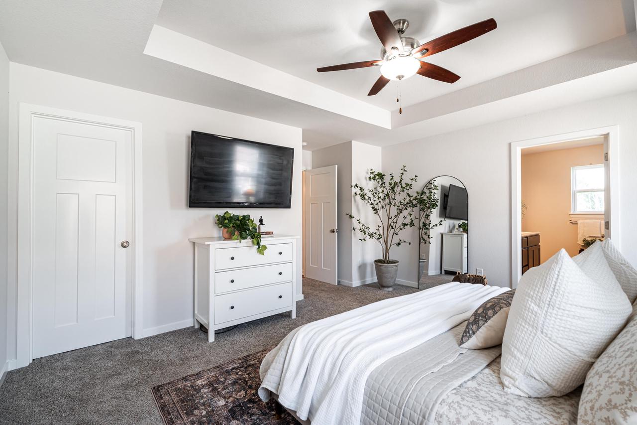 659 Yellowstone DRIVE