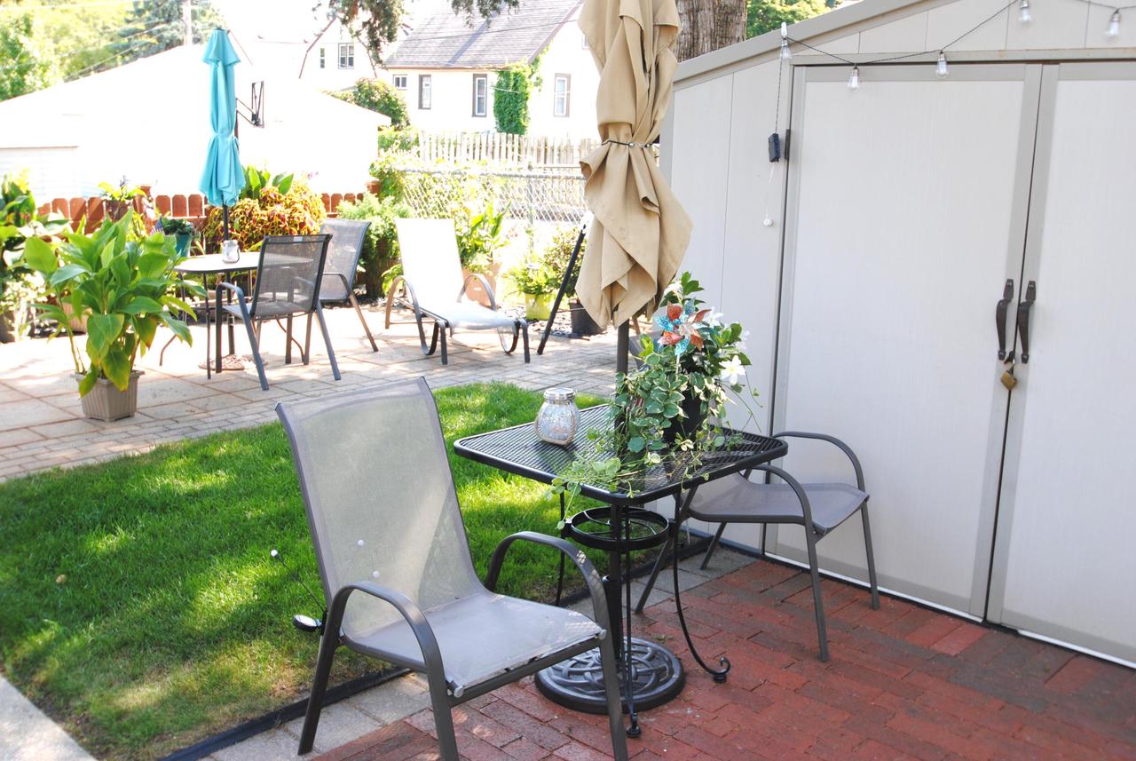 2550 South 68th STREET