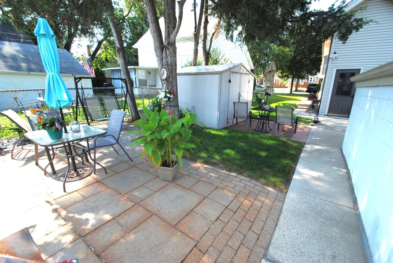 2550 South 68th STREET