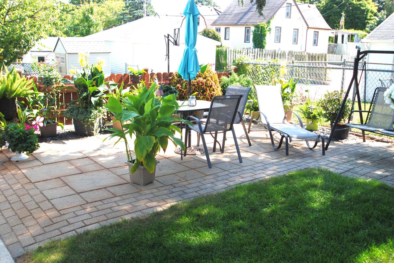 2550 South 68th STREET