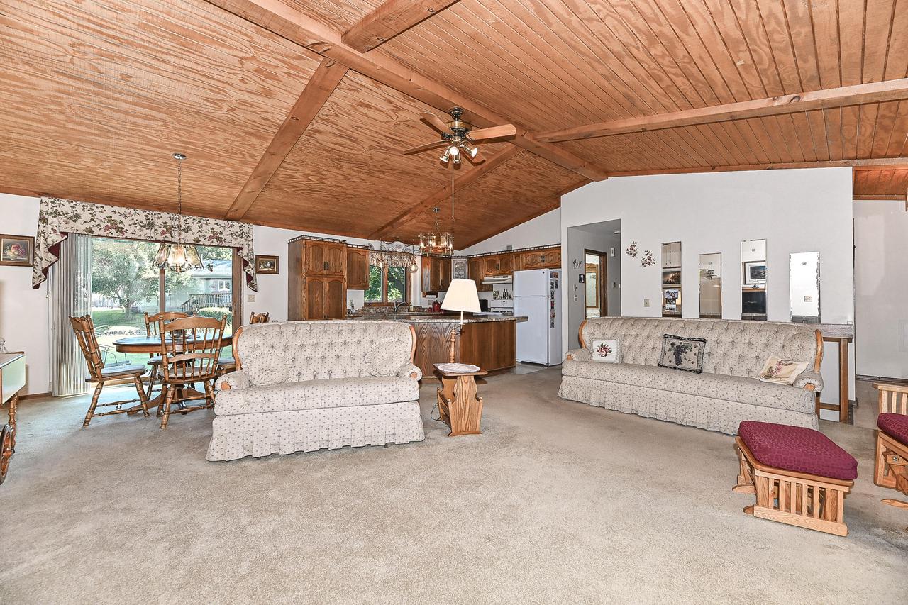 5444 South Morningside LANE