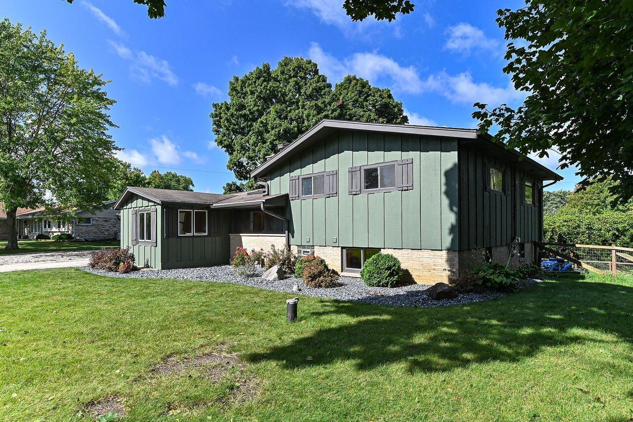 5875 South St. Andrews DRIVE