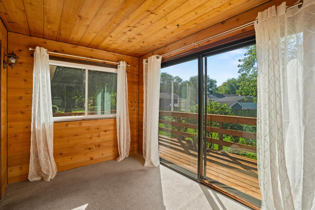 1277 Market PLACE