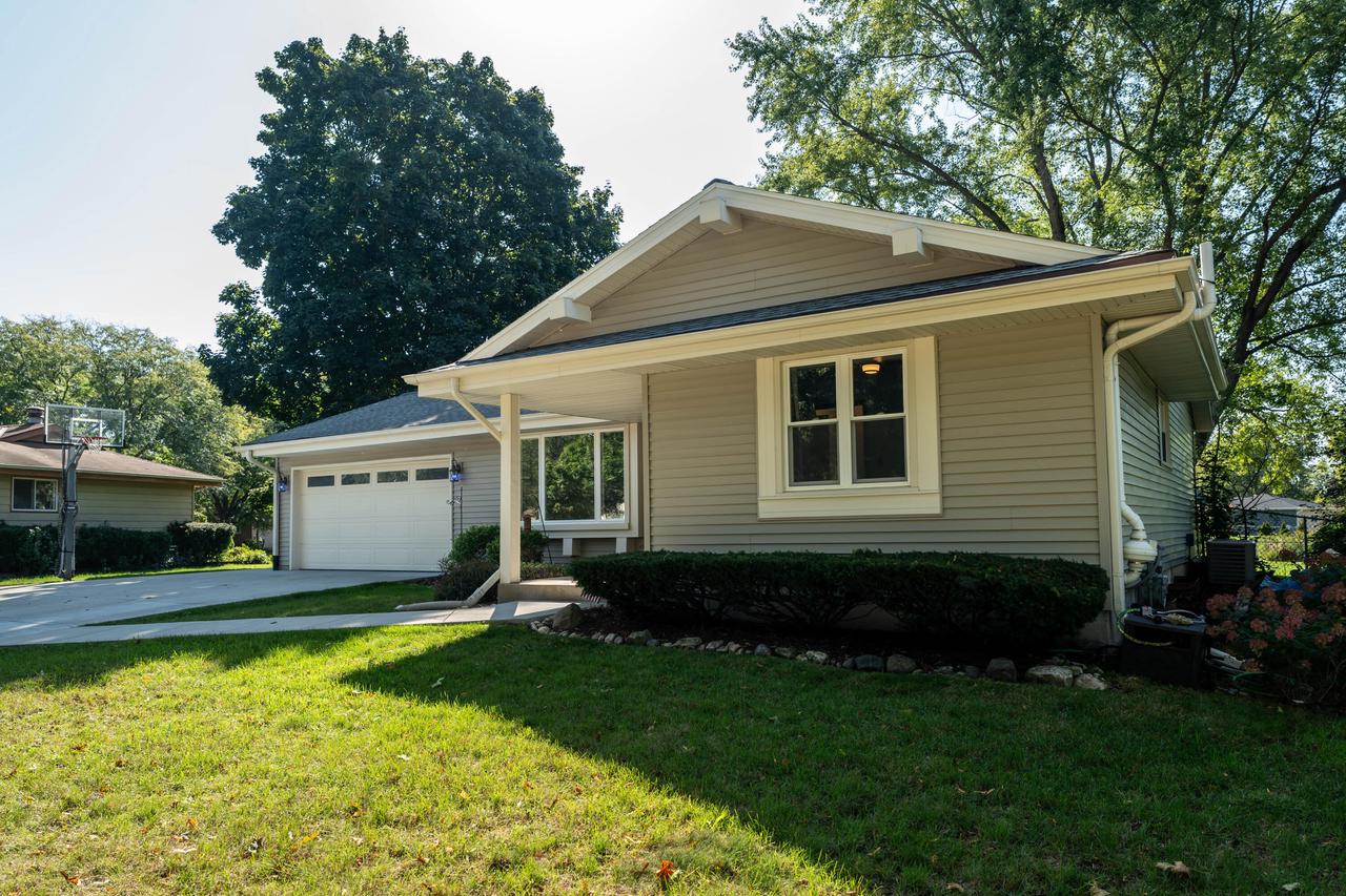 1277 Market PLACE
