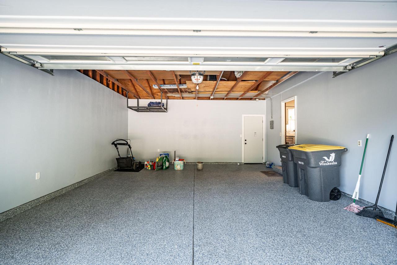 1277 Market PLACE