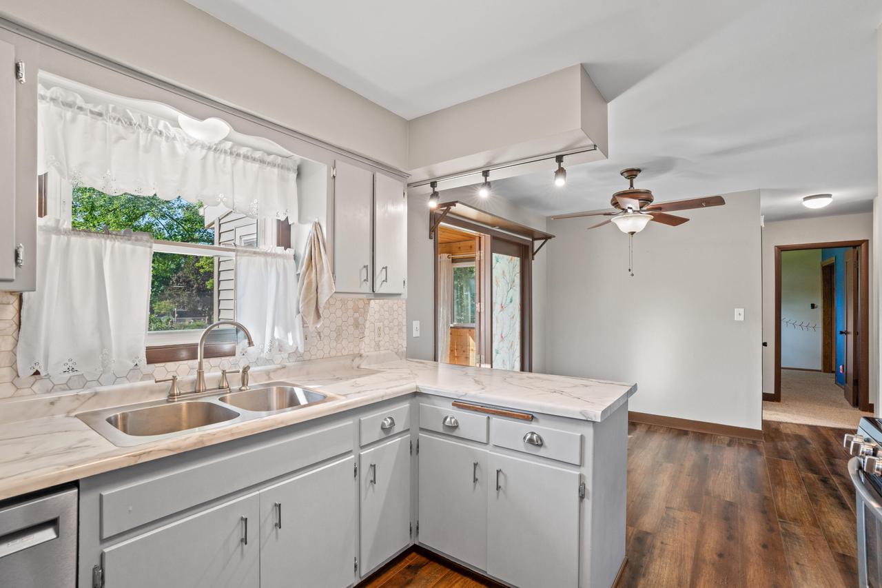 1277 Market PLACE