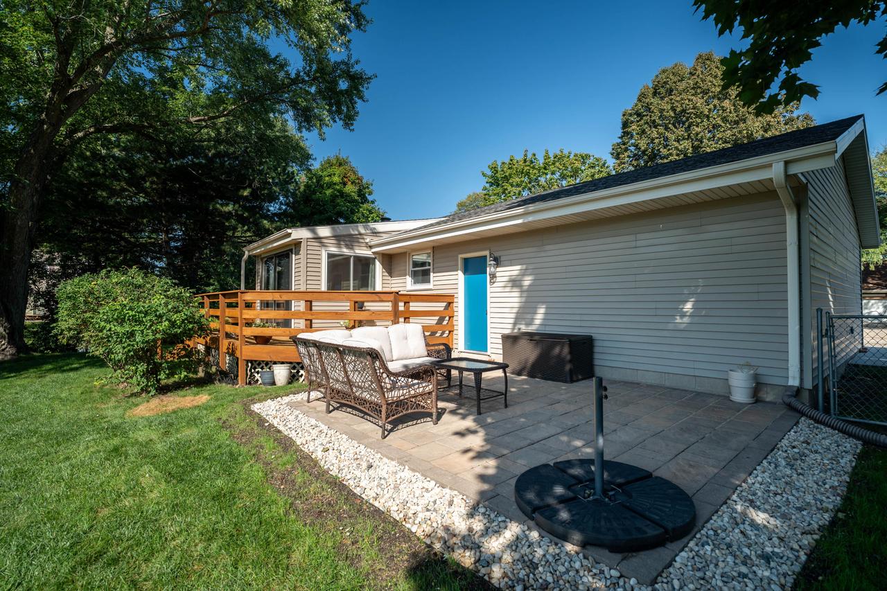 1277 Market PLACE