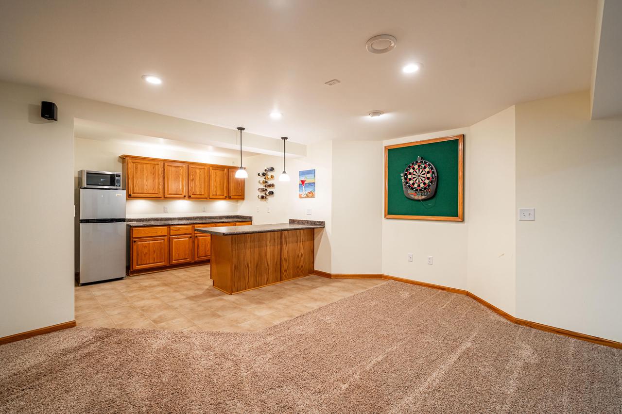 8542 West Red Wing DRIVE