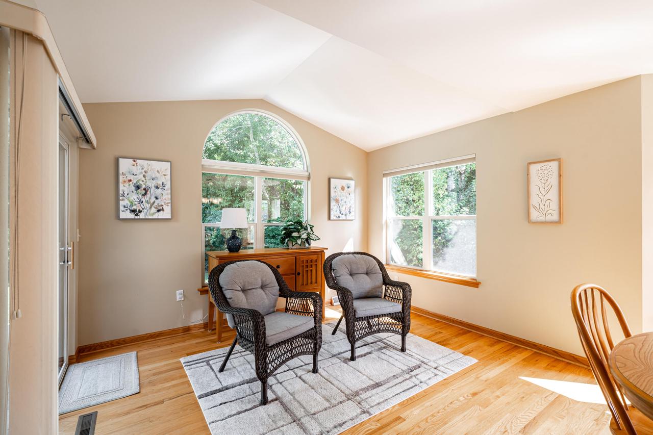 8542 West Red Wing DRIVE