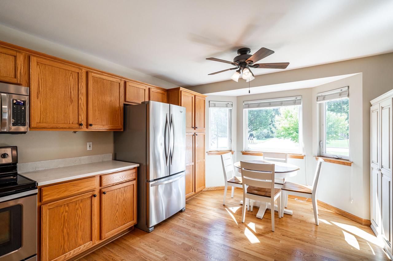 8542 West Red Wing DRIVE