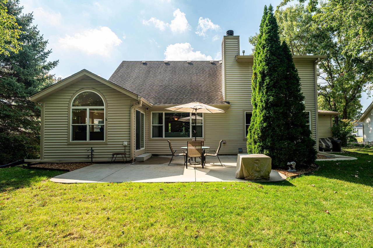 8542 West Red Wing DRIVE