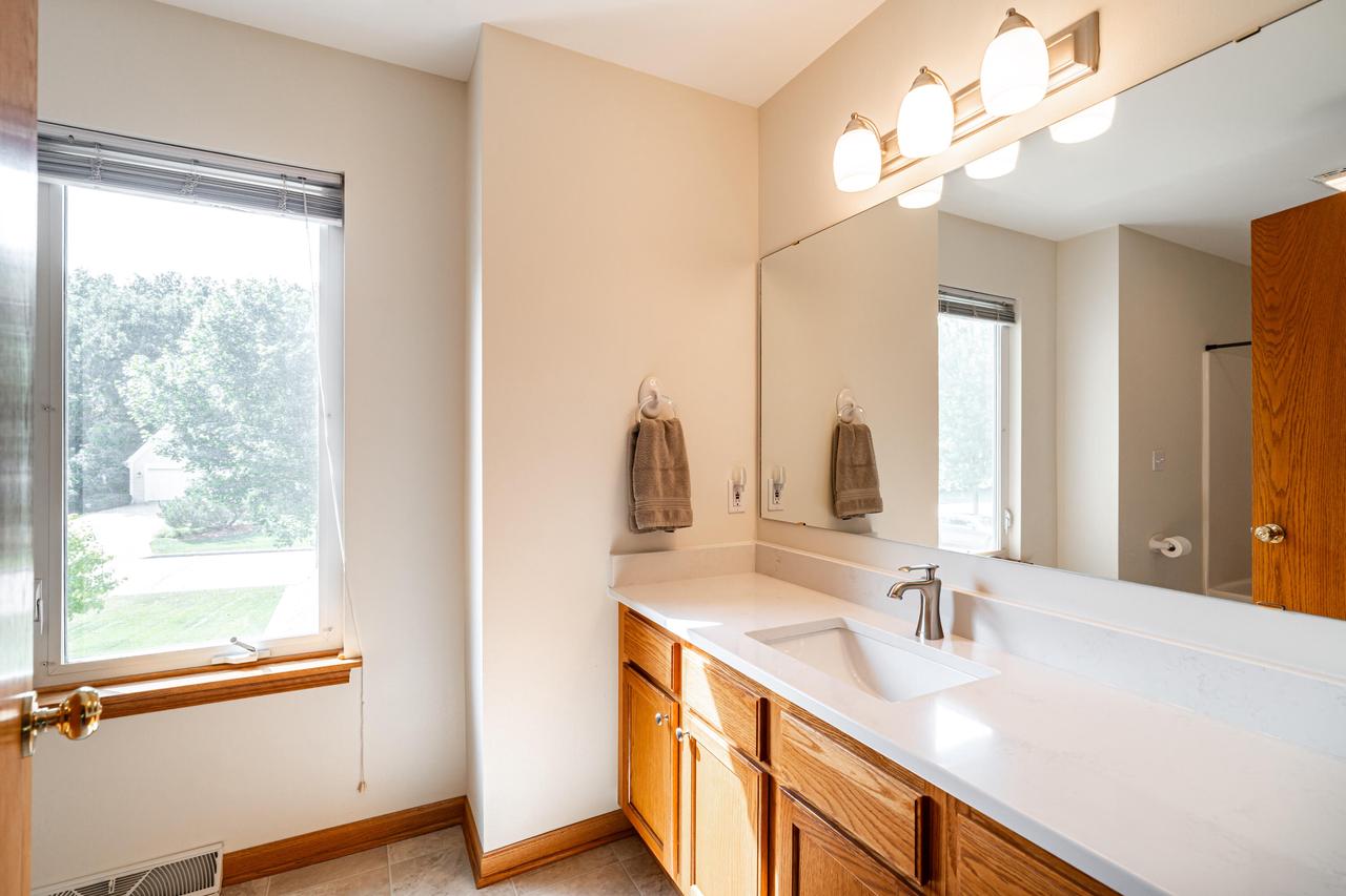 8542 West Red Wing DRIVE