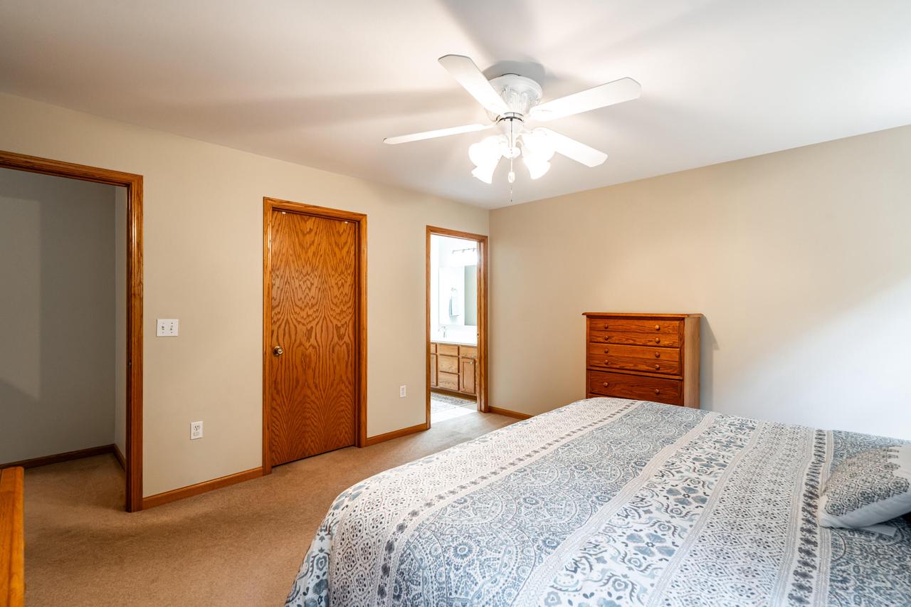 8542 West Red Wing DRIVE