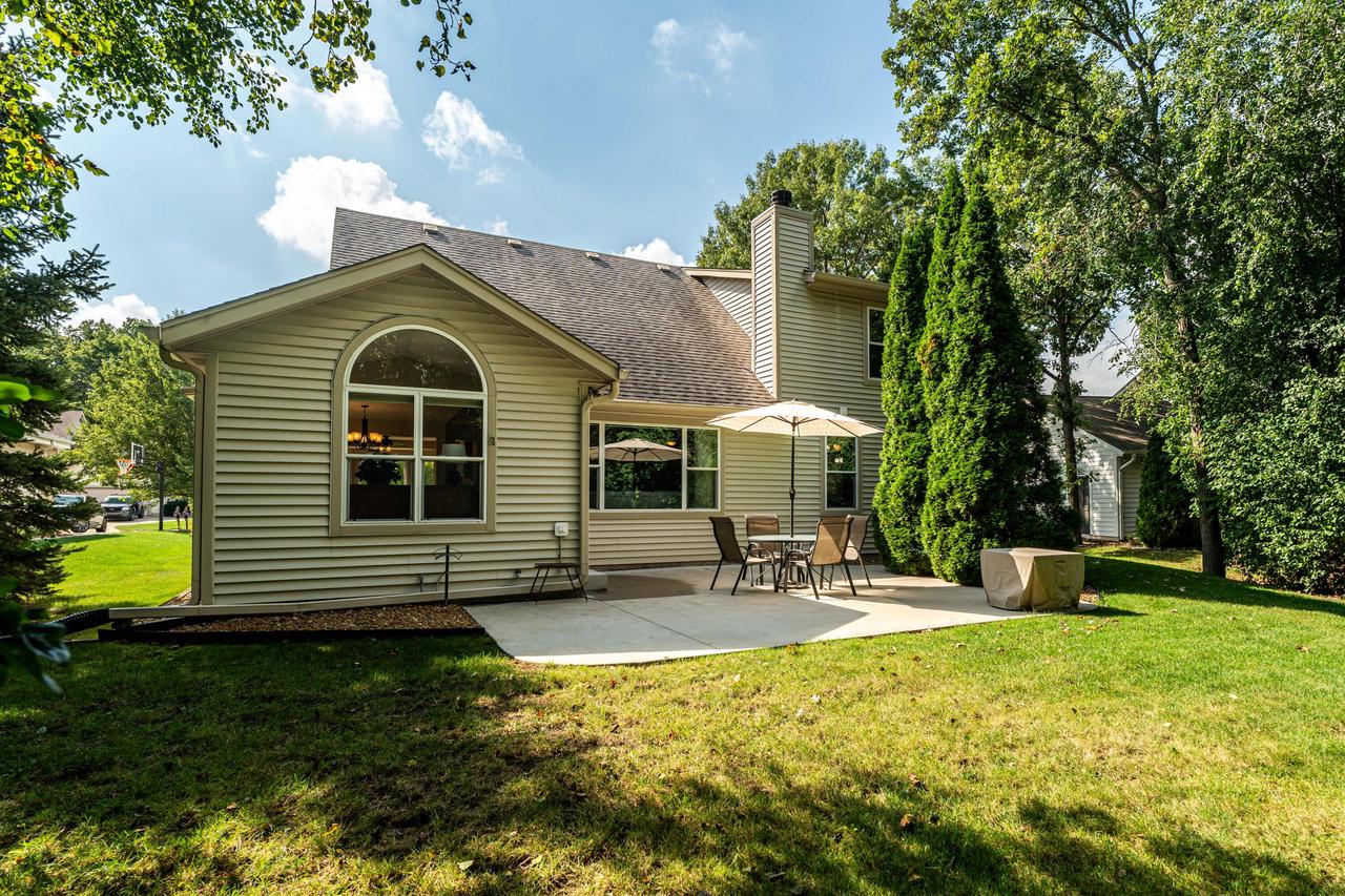 8542 West Red Wing DRIVE